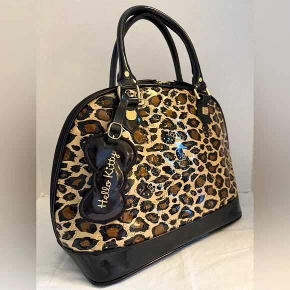 Rare LOUNGEFLY HELLO KITTY Bag - Picture 9 of 13